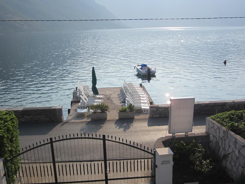 Apartments Iva Kotor Exterior foto